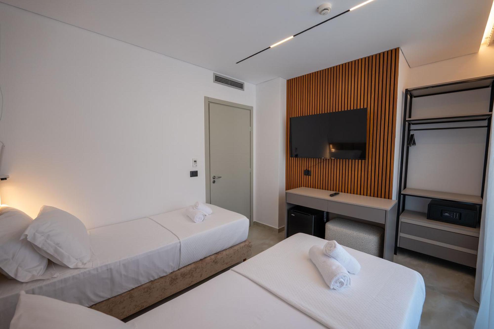 Litan Hotel Саранда Экстерьер фото